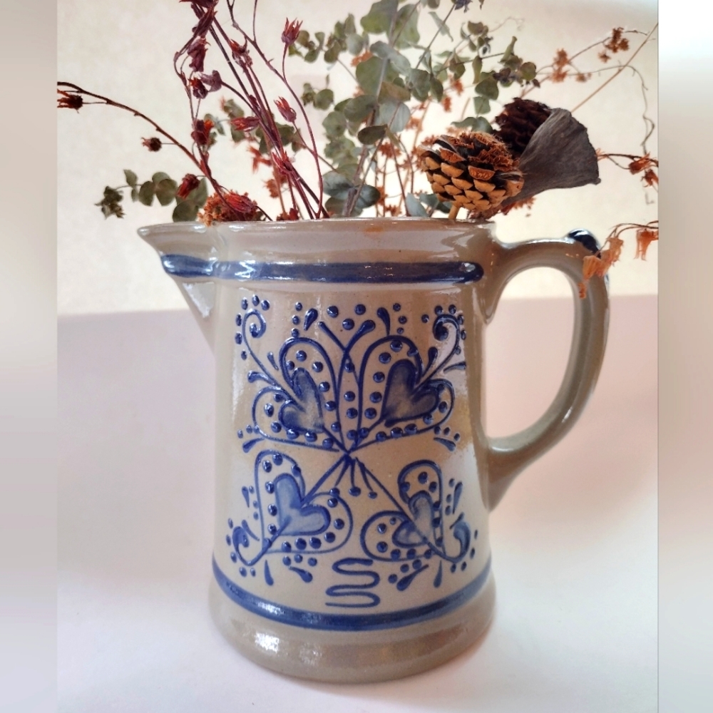 Beaumont Brothers Pottery 1995 jug/pitcher